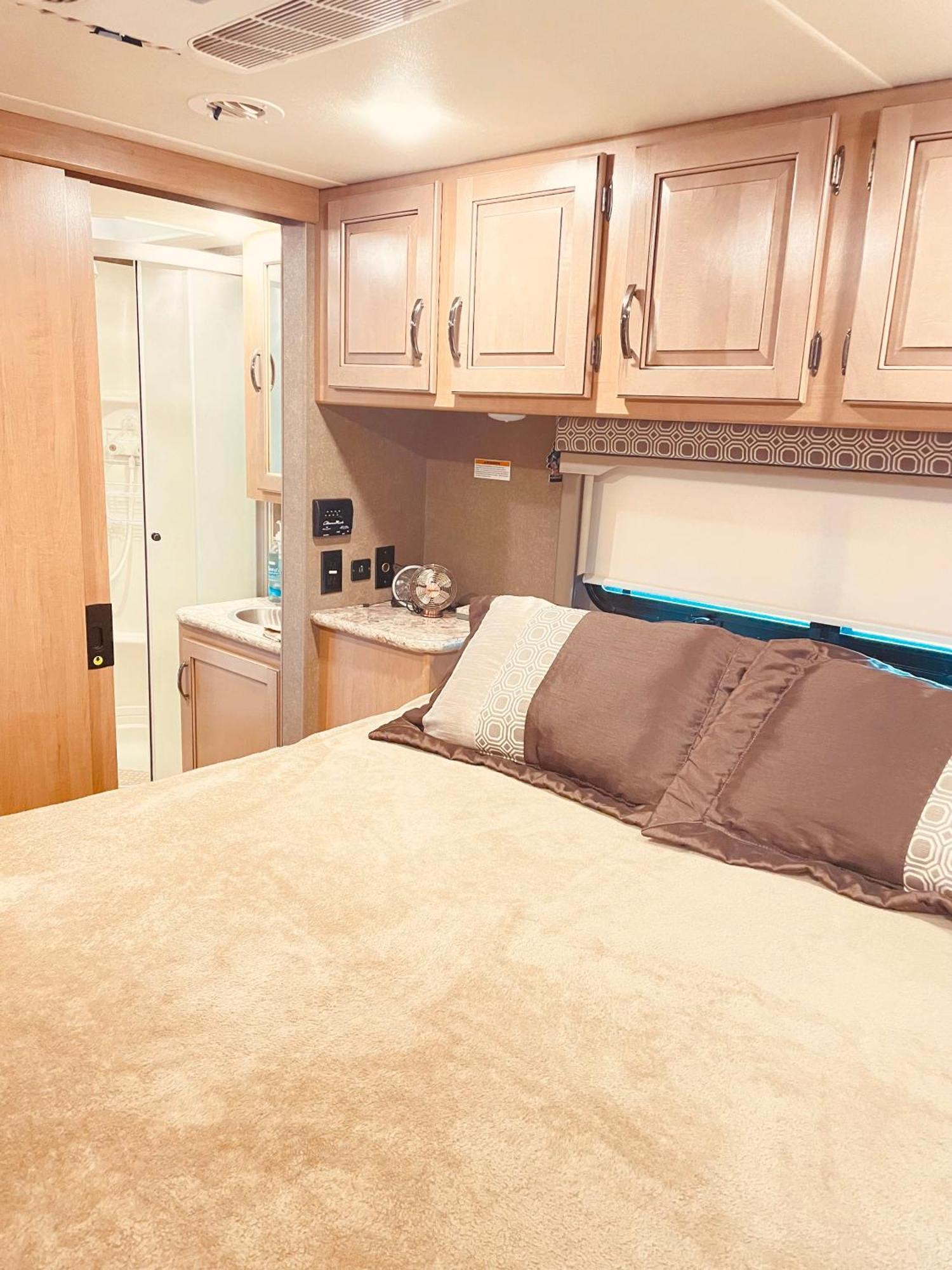 Private Cozy R/V , For Your Enjoyment Tamiami Екстериор снимка