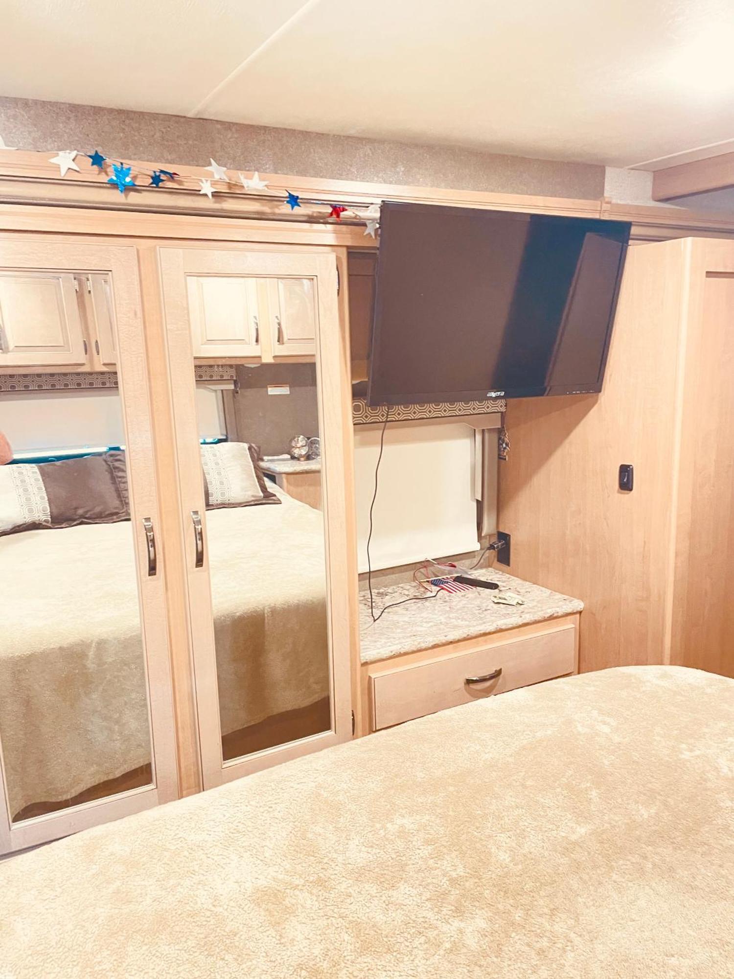 Private Cozy R/V , For Your Enjoyment Tamiami Екстериор снимка